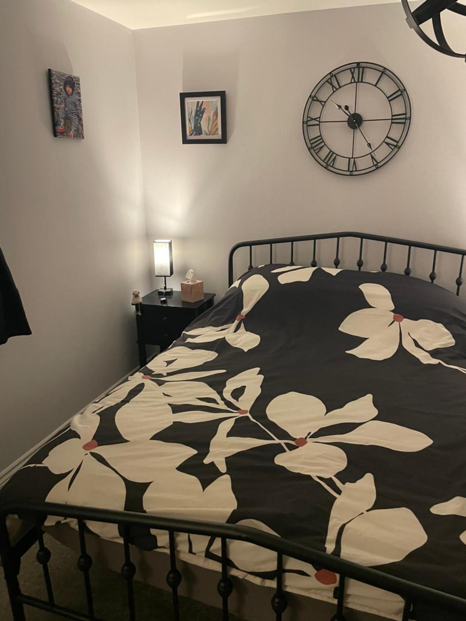 Cosy Home From Home With Private Bathroom - Free Parking 카디프 외부 사진